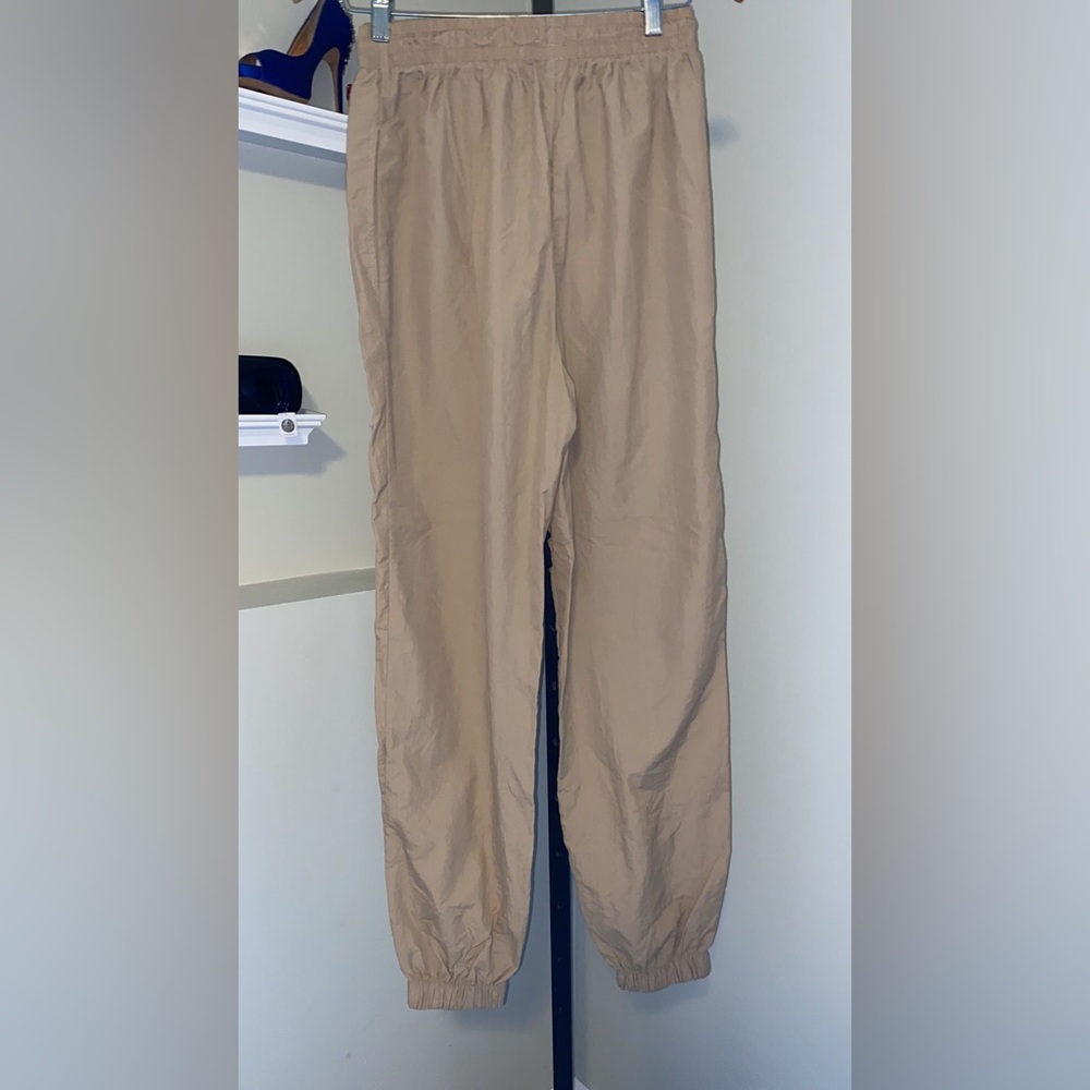 Topshop Curve balloon parachute linen trouser in sage - Picture 7 of 9